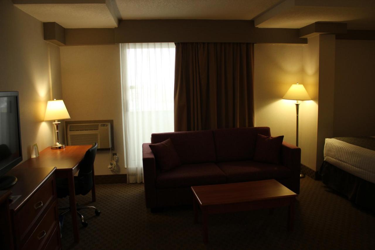 รามาดา บาย วินด์แฮม เอ็ดมันตัน เซาท์ Hotel เอดมันตัน ภายนอก รูปภาพ